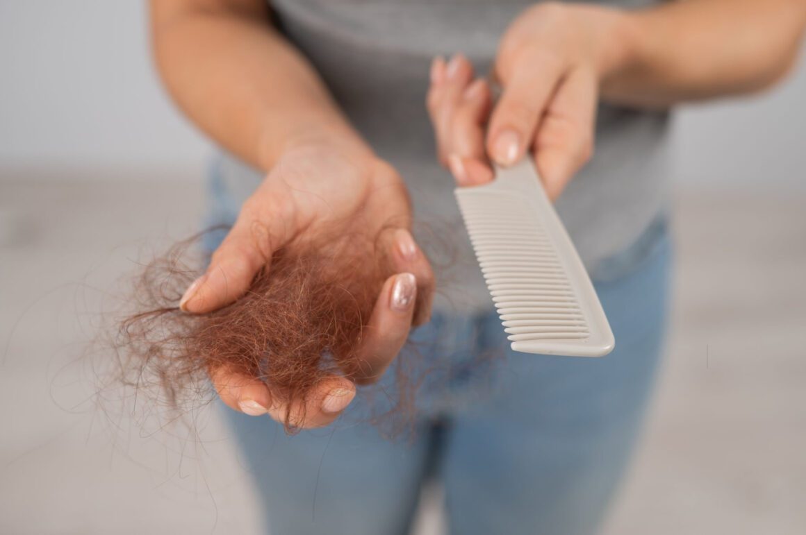 Expert hair fall treatments to regain fullness in Mumbai